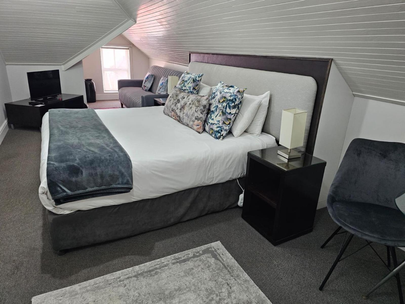 4 On Varneys Guest House Cape Town Bagian luar foto