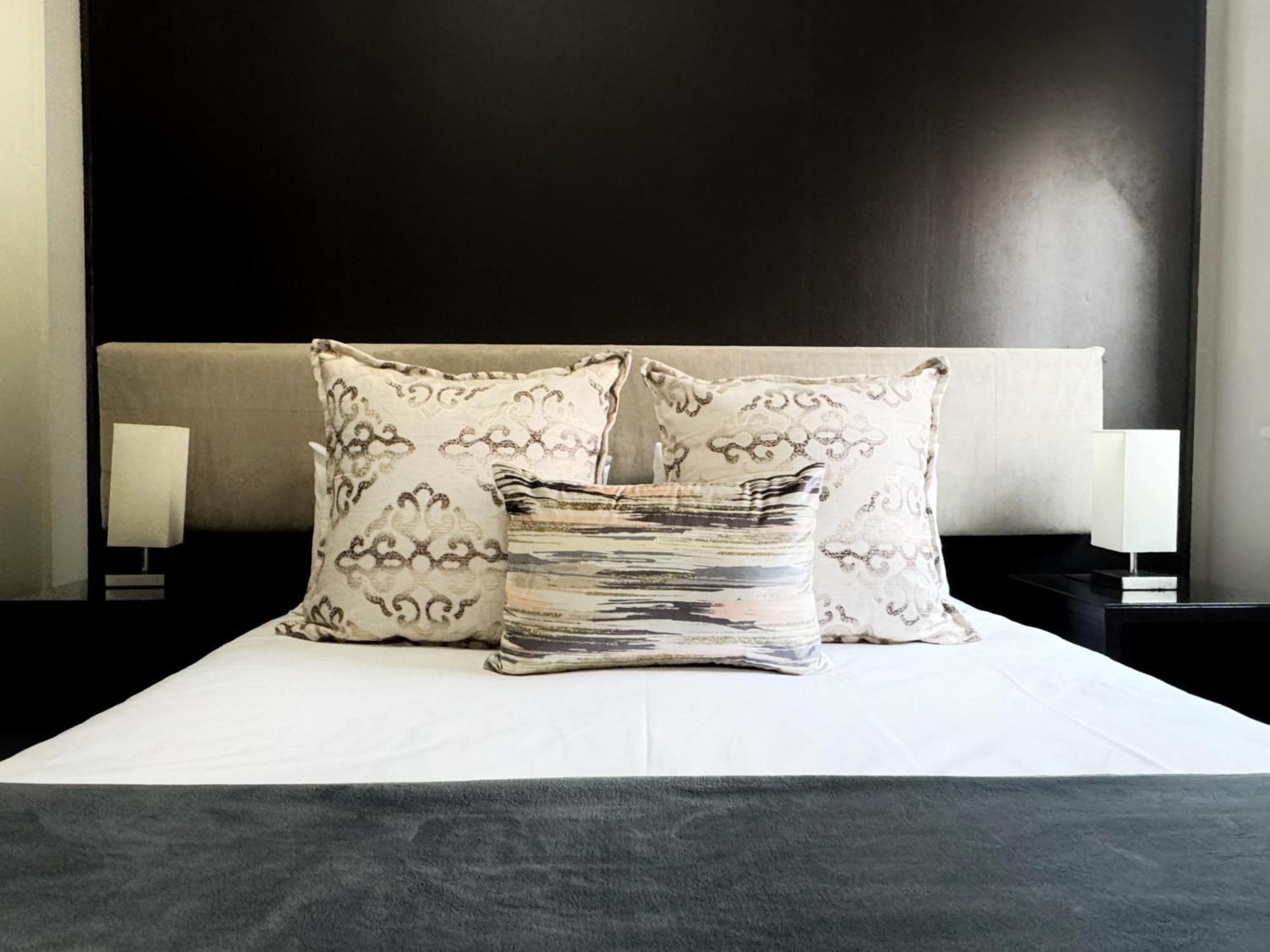 4 On Varneys Guest House Cape Town Bagian luar foto